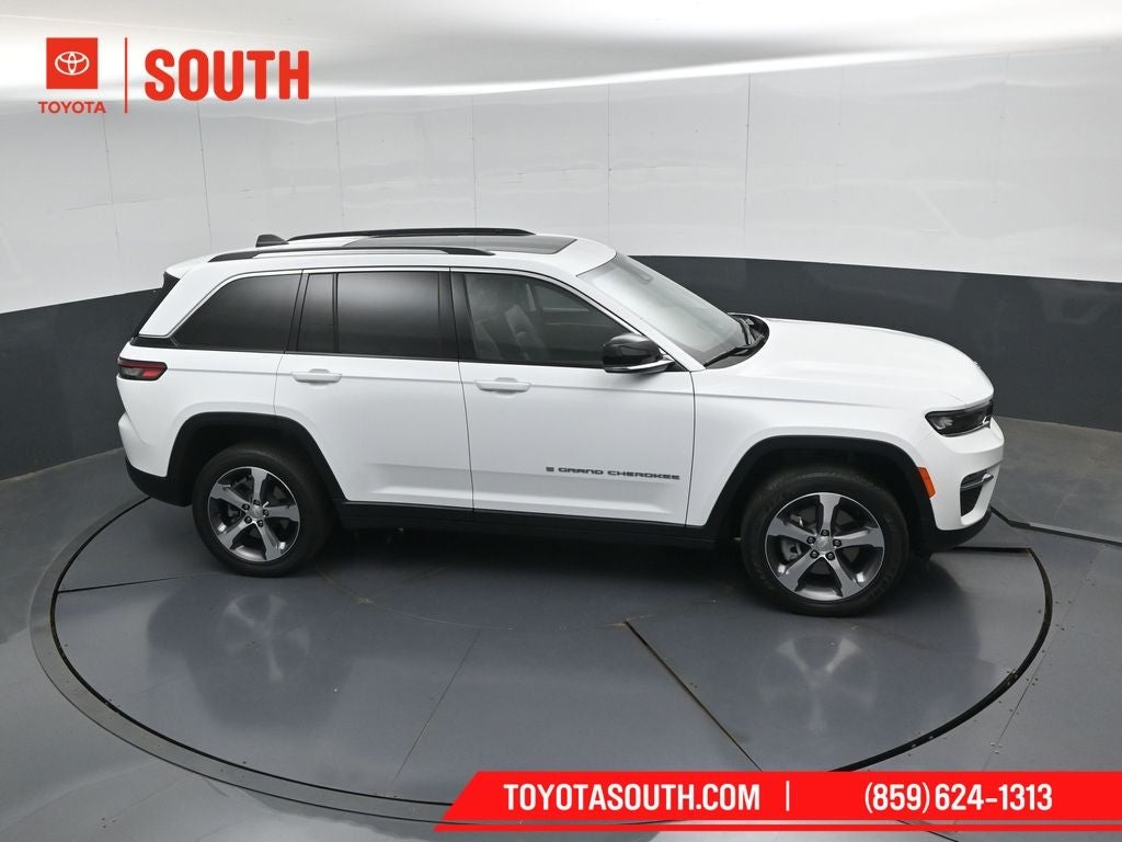 2022 Jeep Grand Cherokee 4xe