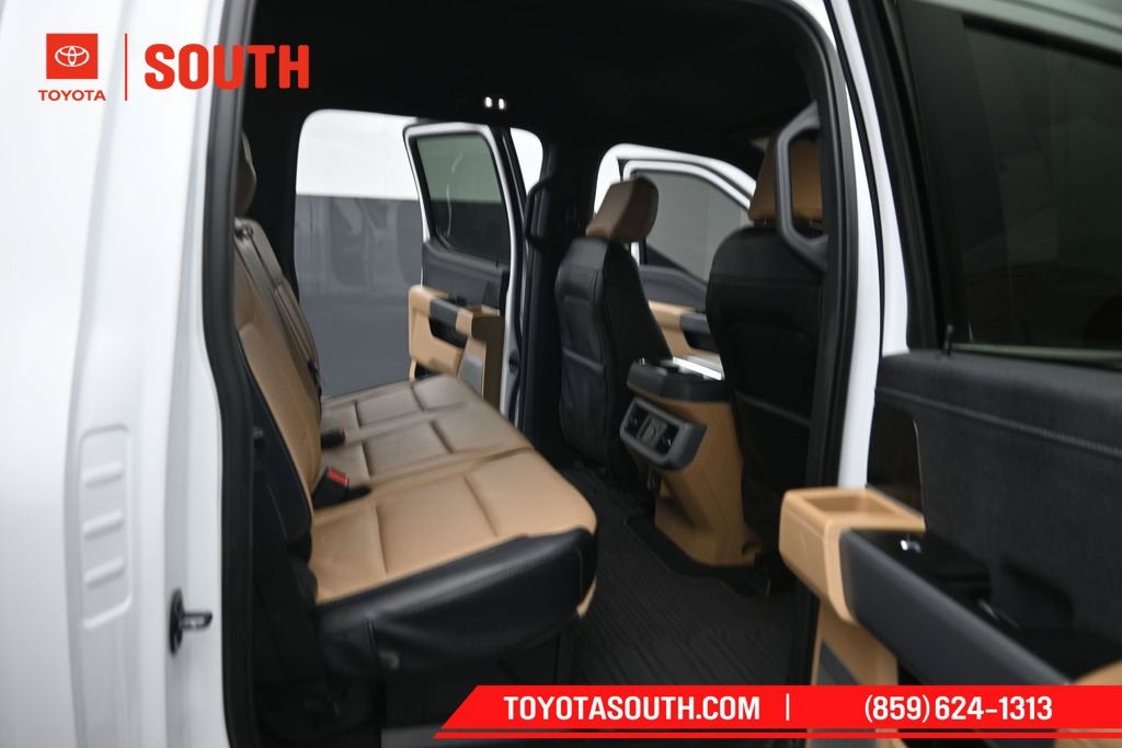 2023 Ford F-250SD Lariat