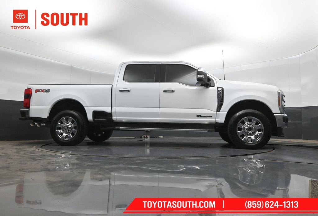 2023 Ford F-250SD Lariat