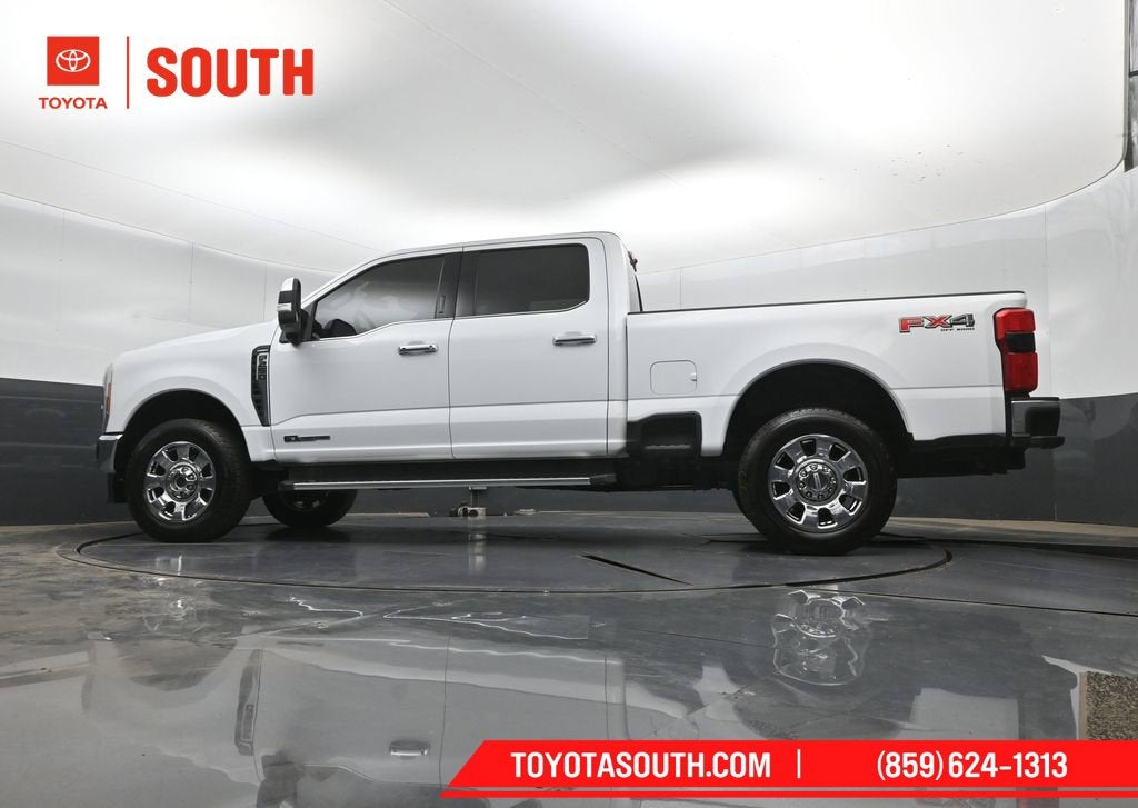2023 Ford F-250SD Lariat
