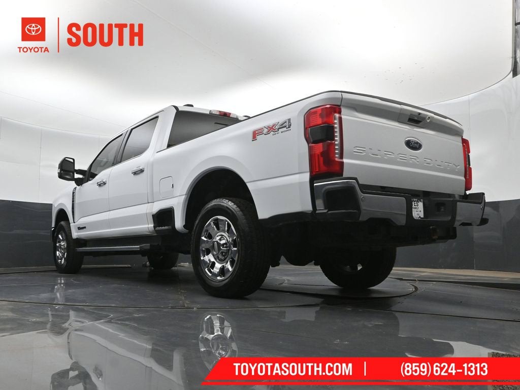 2023 Ford F-250SD Lariat