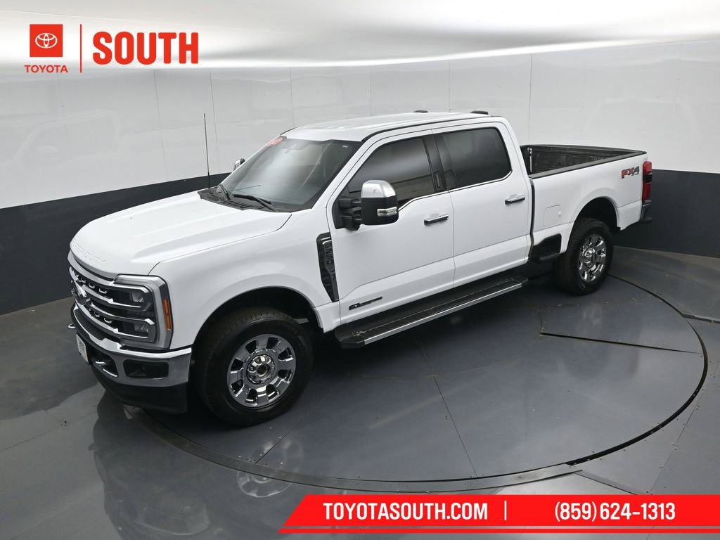 2023 Ford F-250SD Lariat
