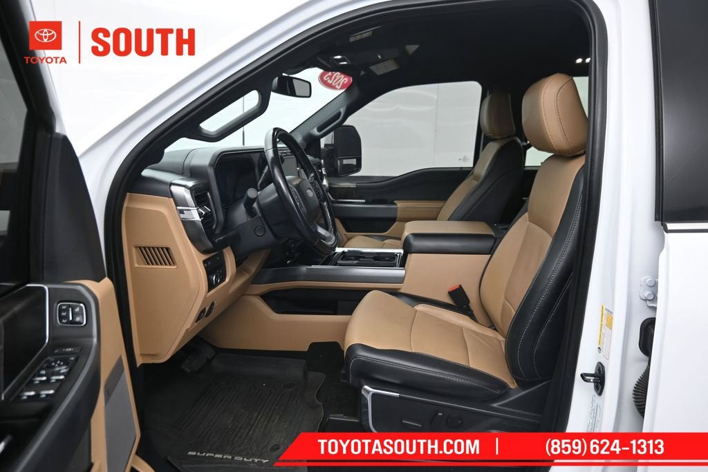 2023 Ford F-250SD Lariat