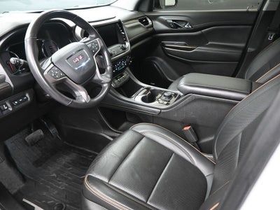 2022 GMC Acadia AT4