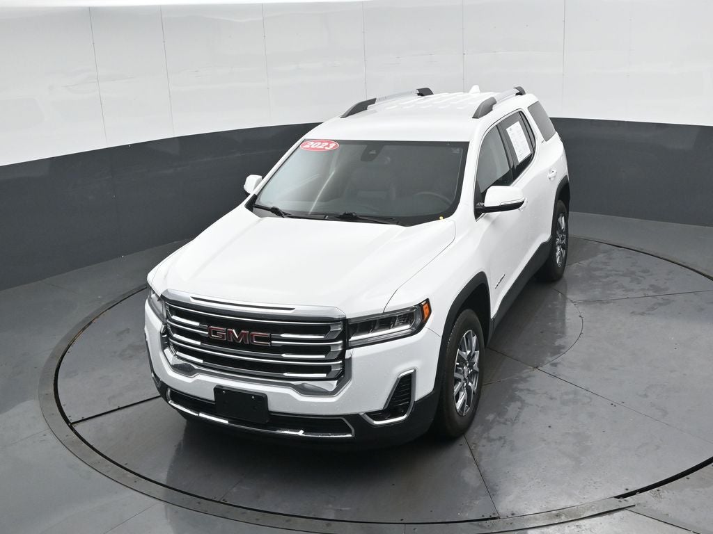 2023 GMC Acadia SLT