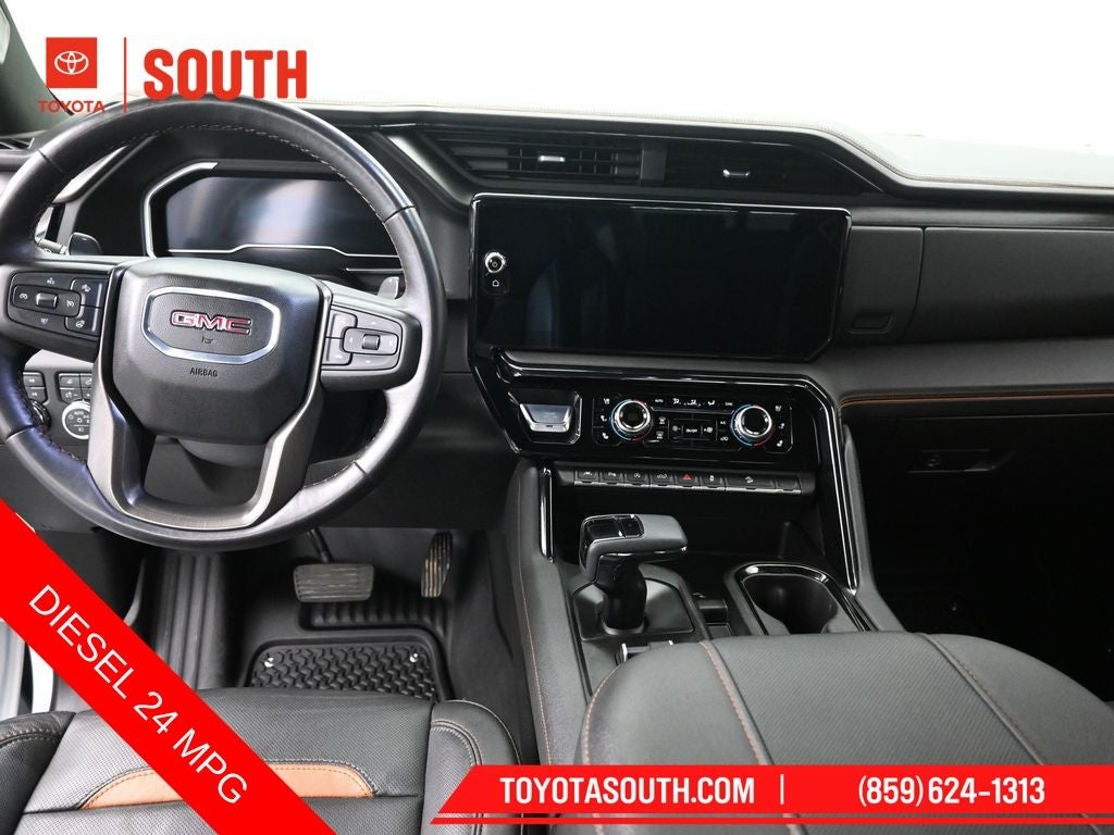 2023 GMC Sierra 1500 AT4