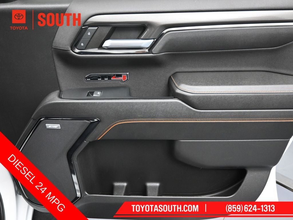 2023 GMC Sierra 1500 AT4