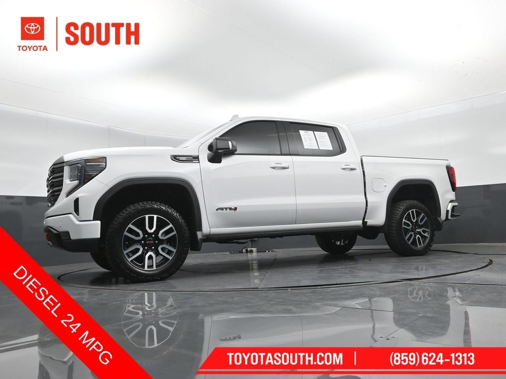 2023 GMC Sierra 1500 AT4