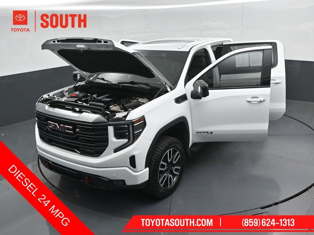 2023 GMC Sierra 1500 AT4