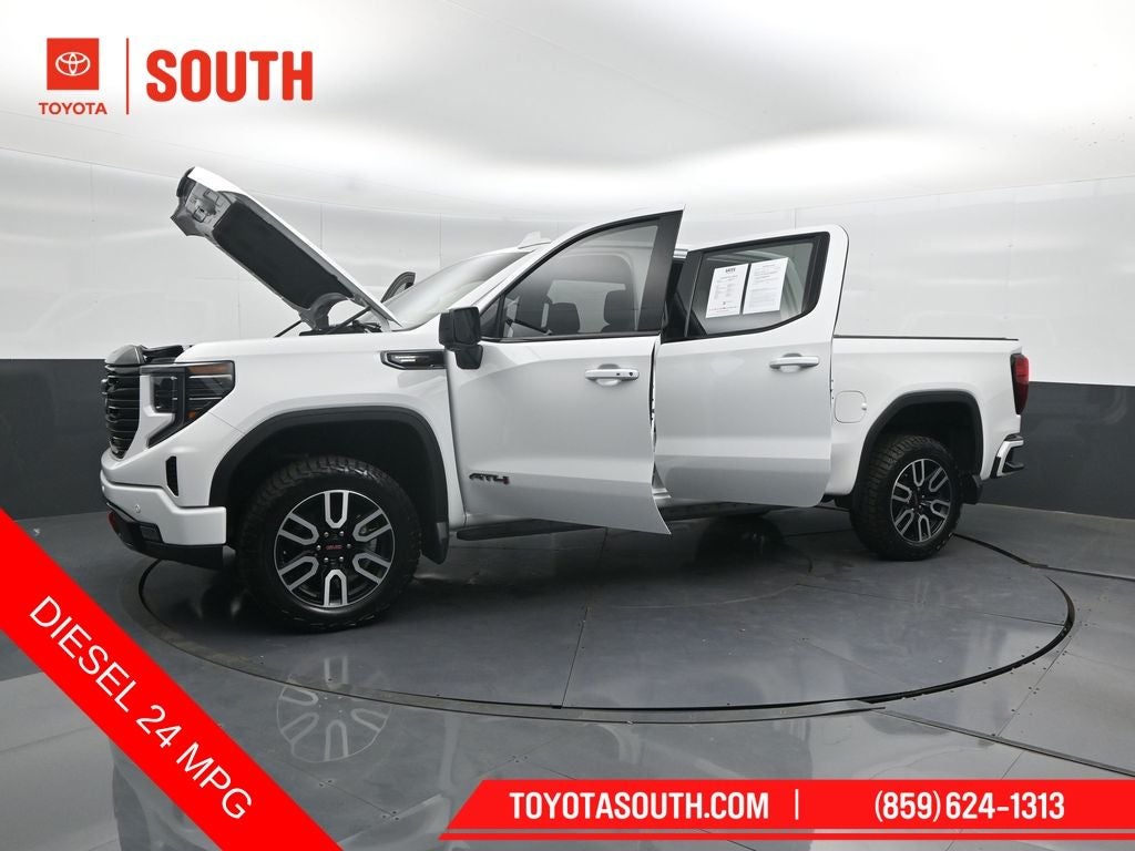 2023 GMC Sierra 1500 AT4