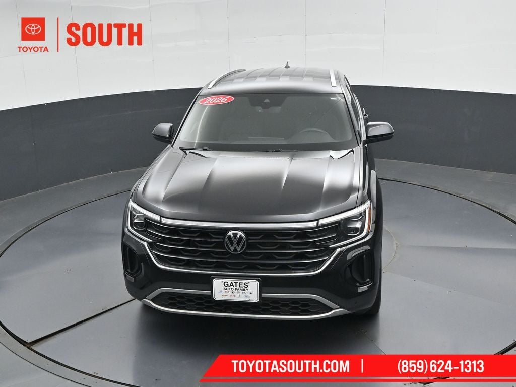 2026 Volkswagen Atlas Cross Sport 2.0T SE w/Technology