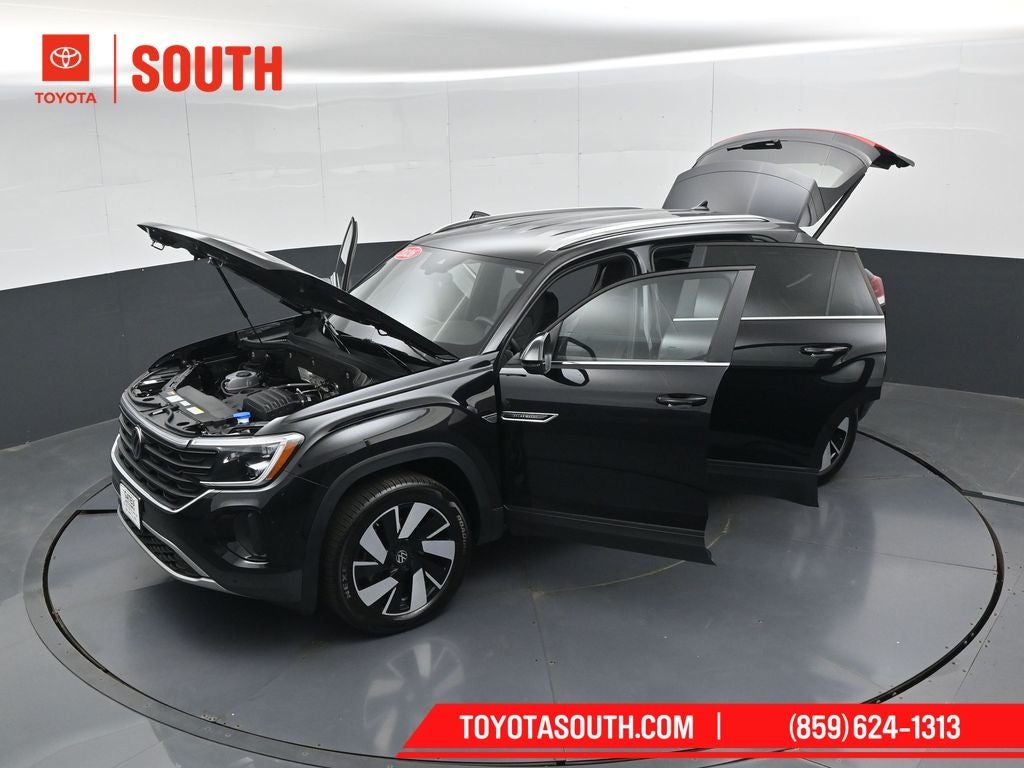 2026 Volkswagen Atlas Cross Sport 2.0T SE w/Technology