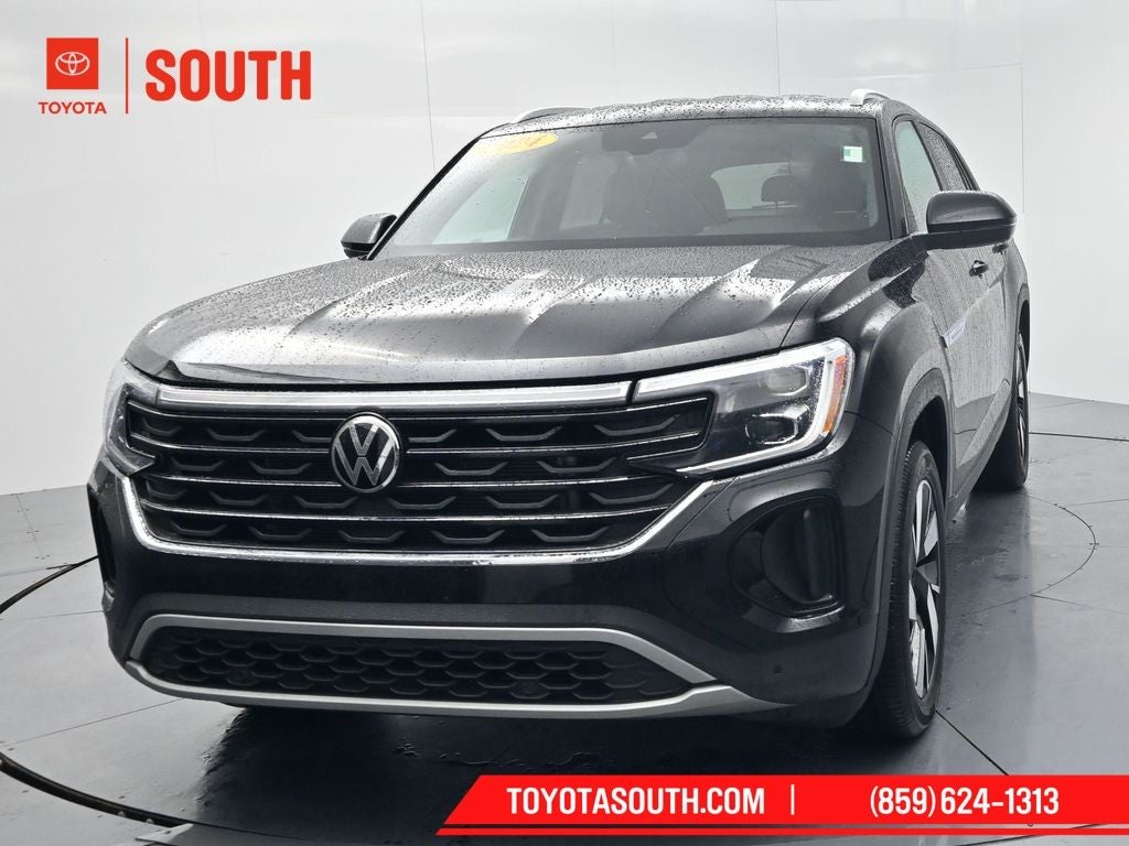 2024 Volkswagen Atlas Cross Sport 2.0T SE w/Technology