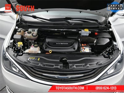 2018 Chrysler Pacifica Hybrid Limited