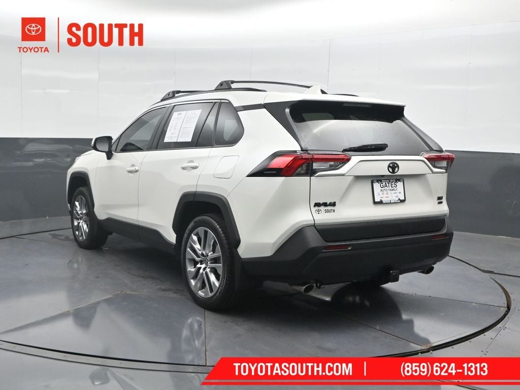 2022 Toyota RAV4 XLE Premium