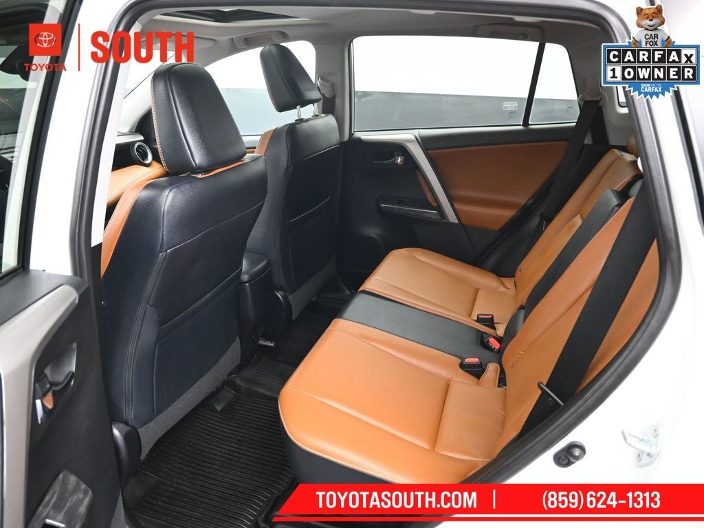 2017 Toyota RAV4 Platinum