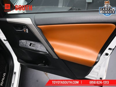 2017 Toyota RAV4 Platinum