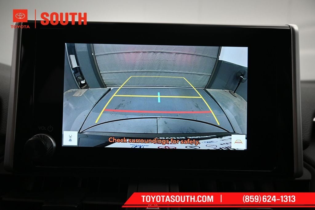 2025 Toyota RAV4 LE