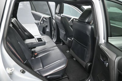 2018 Toyota RAV4 SE