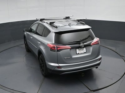 2018 Toyota RAV4 SE
