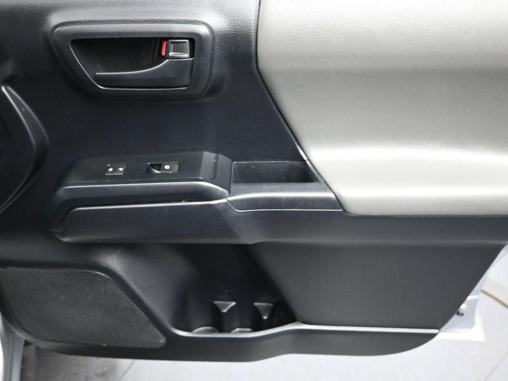 2021 Toyota Tacoma SR V6