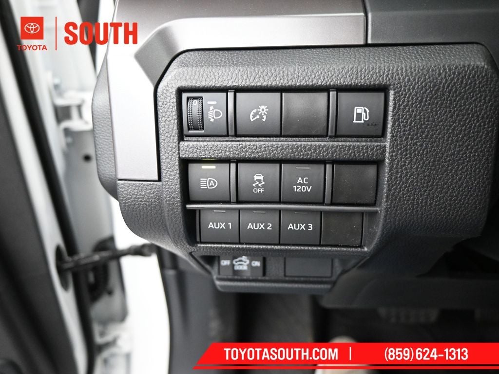 2024 Toyota Tacoma Hybrid TRD Off Road