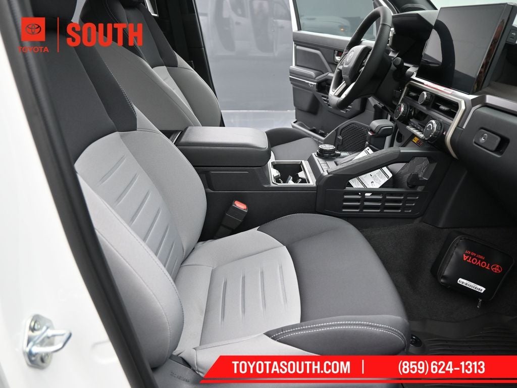 2024 Toyota Tacoma Hybrid TRD Off Road