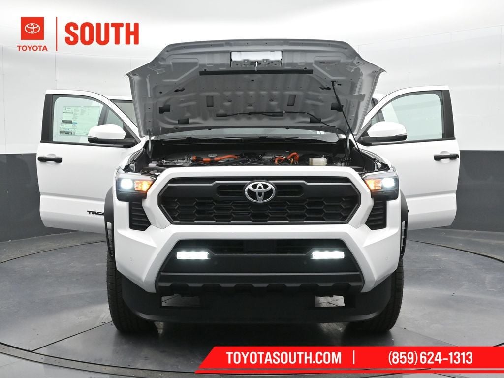 2024 Toyota Tacoma Hybrid TRD Off Road