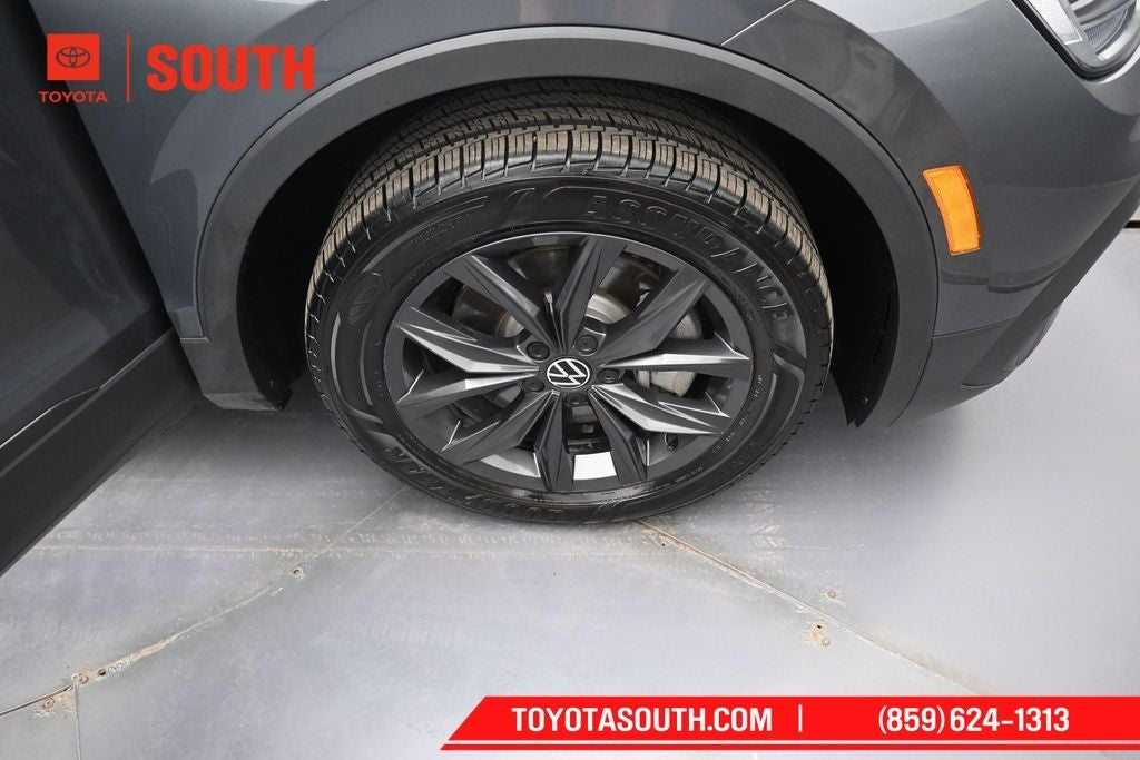 2024 Volkswagen Tiguan 2.0T SE