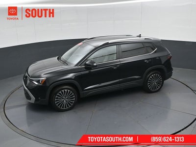 2025 Volkswagen Taos 1.5T SE