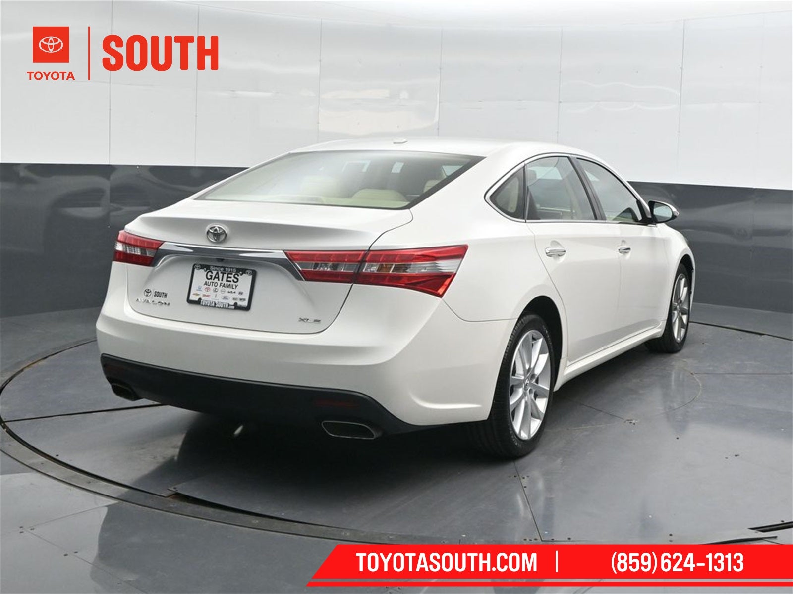 2015 Toyota Avalon XLE
