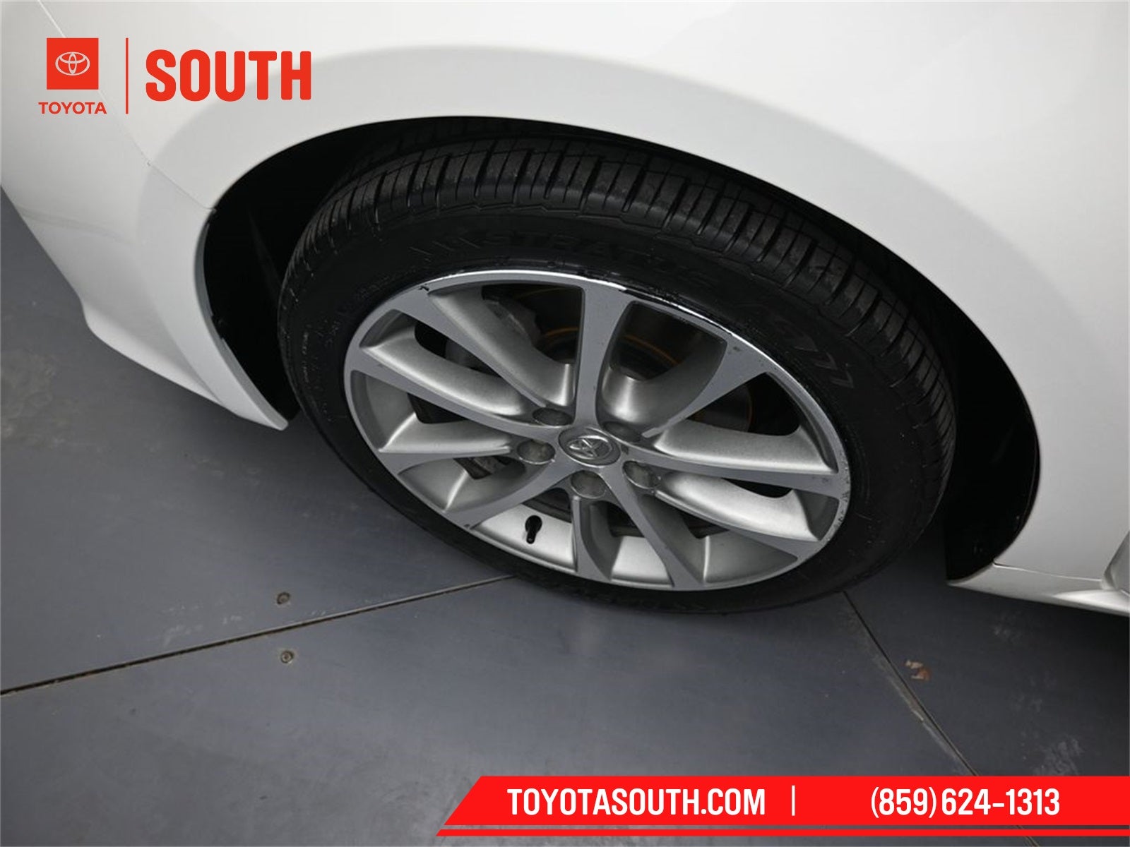 2015 Toyota Avalon XLE