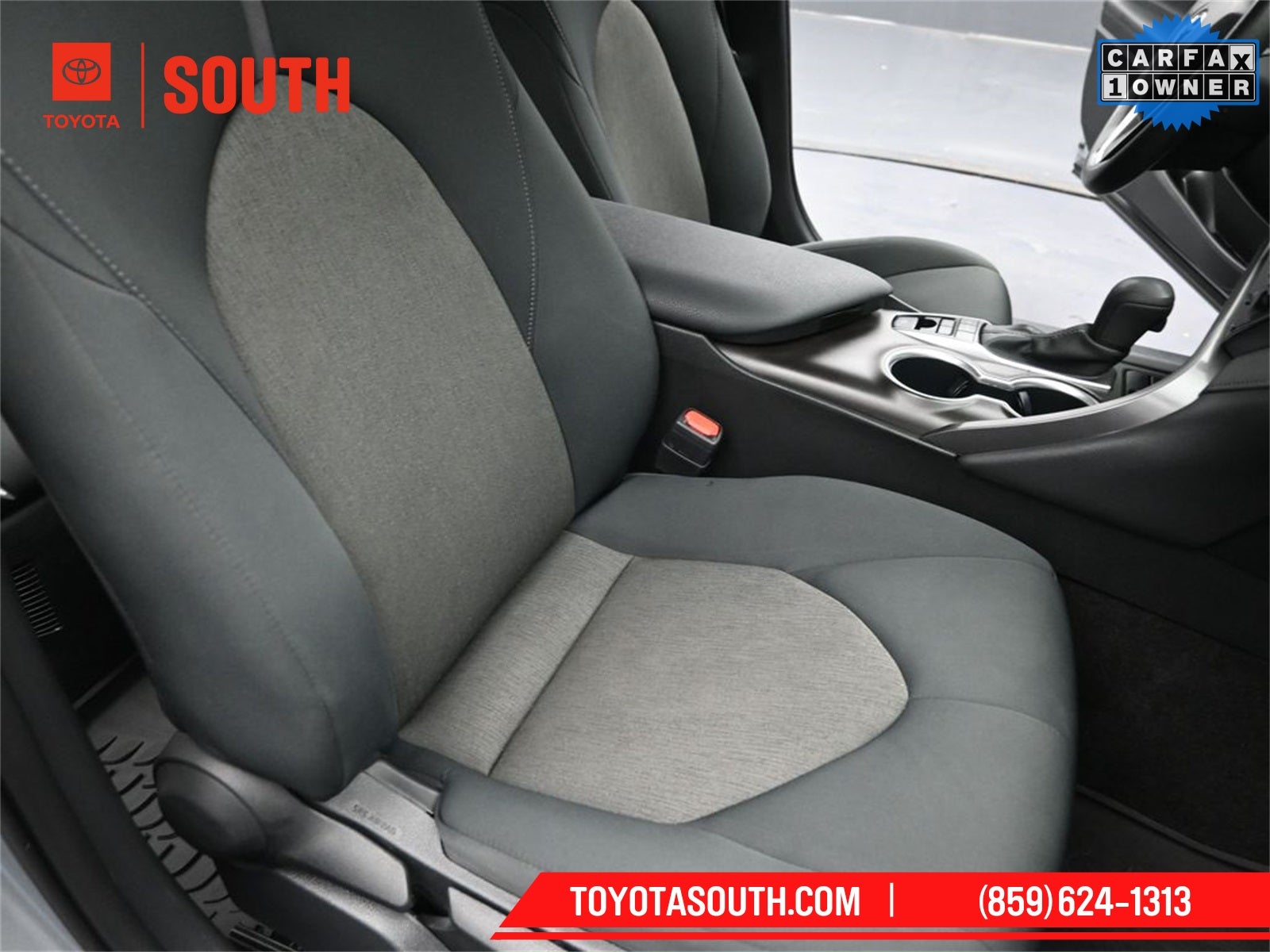 2024 Toyota Camry Hybrid LE