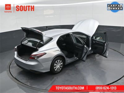 2024 Toyota Camry Hybrid LE