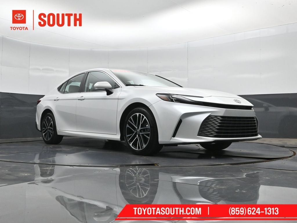 2025 Toyota Camry XLE