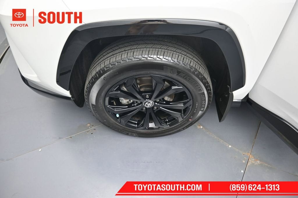 2025 Toyota RAV4 Hybrid XSE