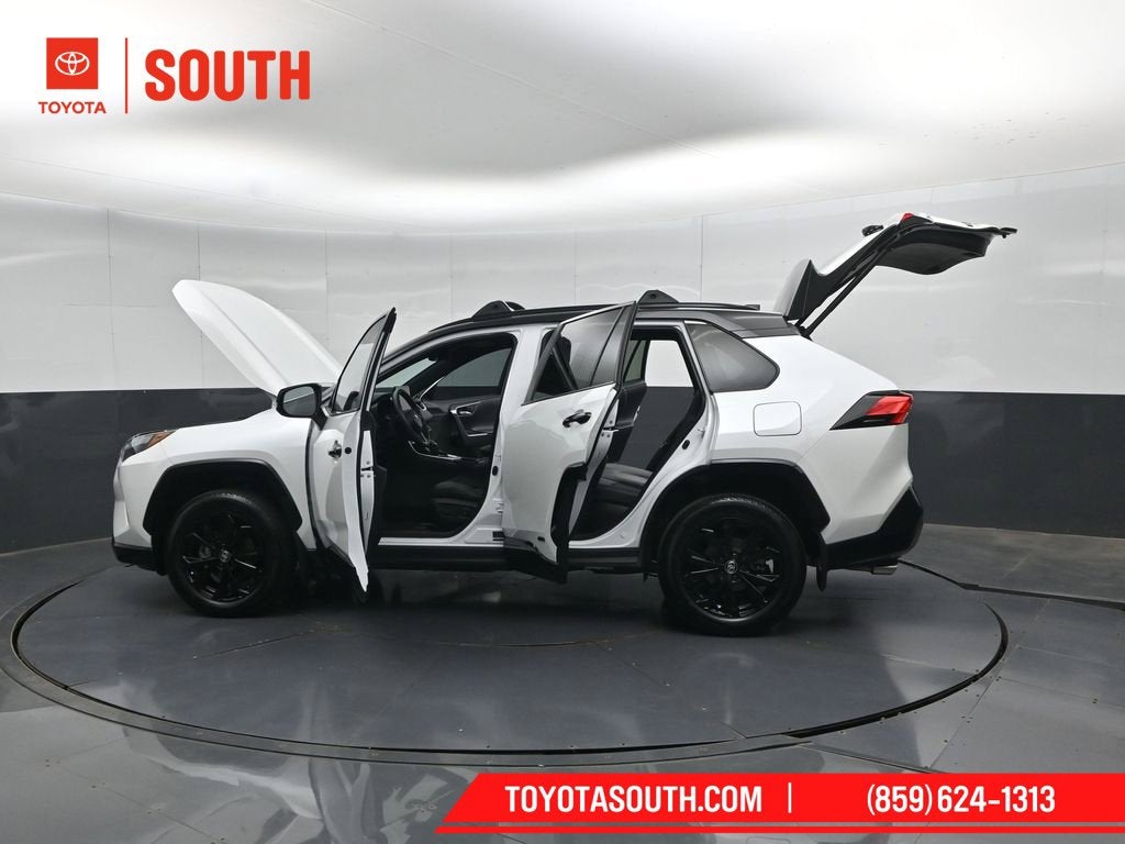 2025 Toyota RAV4 Hybrid XSE