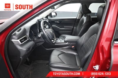 2021 Toyota Highlander Hybrid XLE
