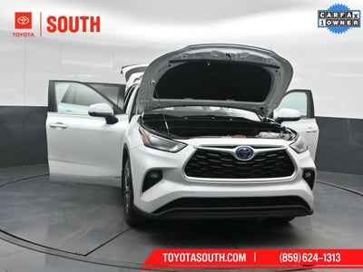 2022 Toyota Highlander Hybrid XLE