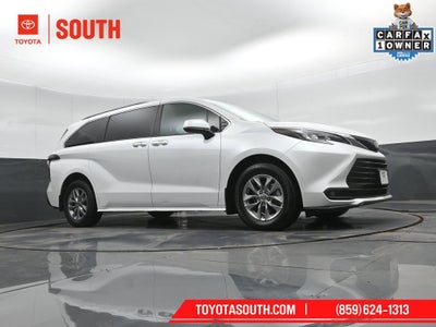 2025 Toyota Sienna XLE 7 Passenger