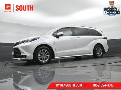 2025 Toyota Sienna XLE 7 Passenger