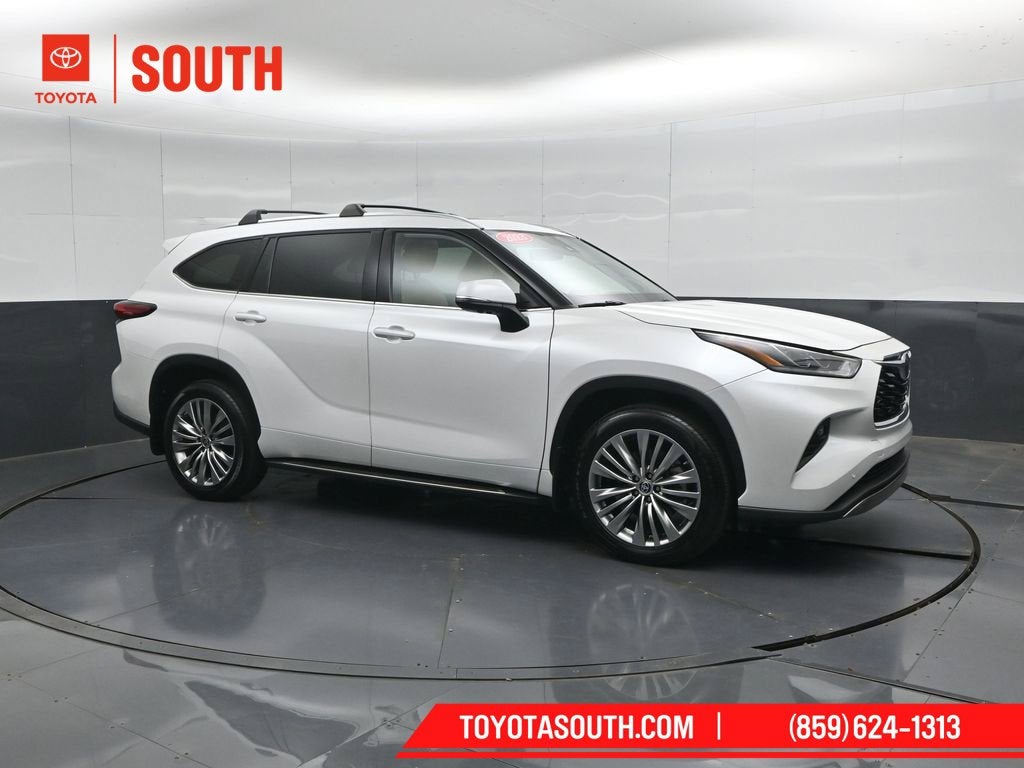 2023 Toyota Highlander Platinum