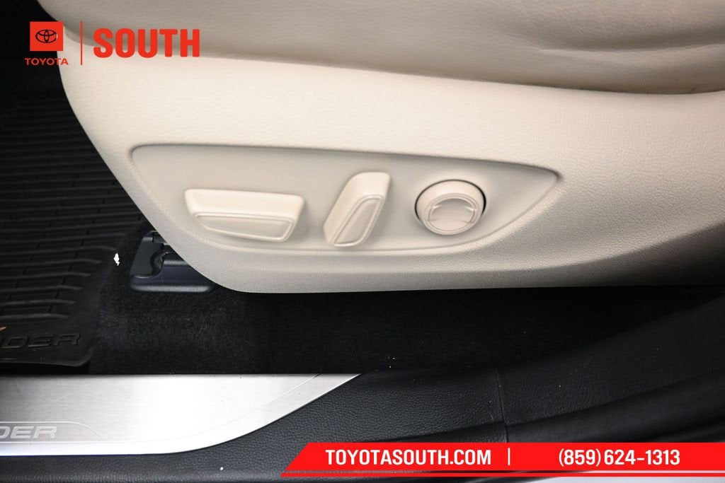 2023 Toyota Highlander Platinum
