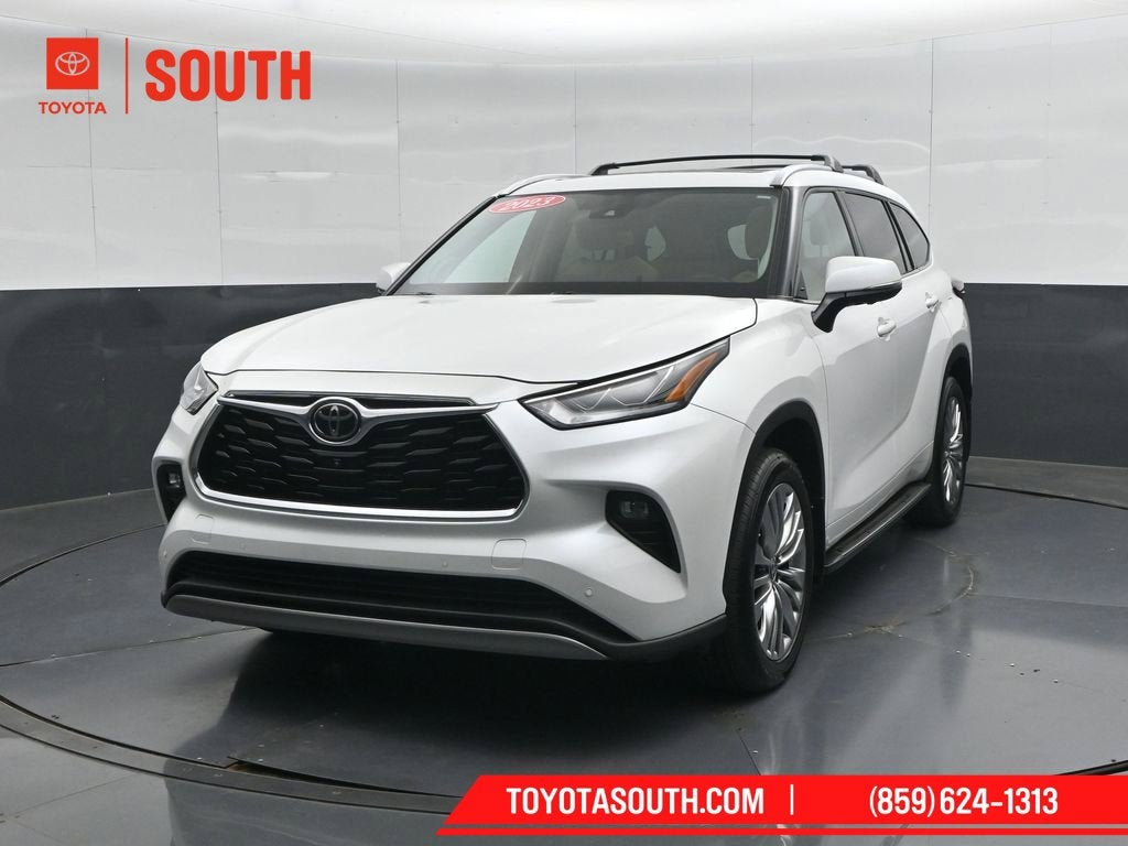 2023 Toyota Highlander Platinum