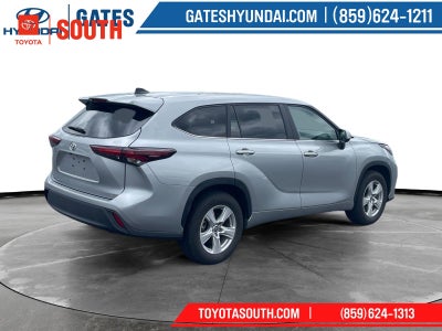 2025 Toyota Highlander LE