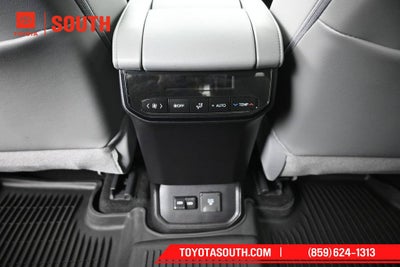 2025 Toyota Highlander Limited