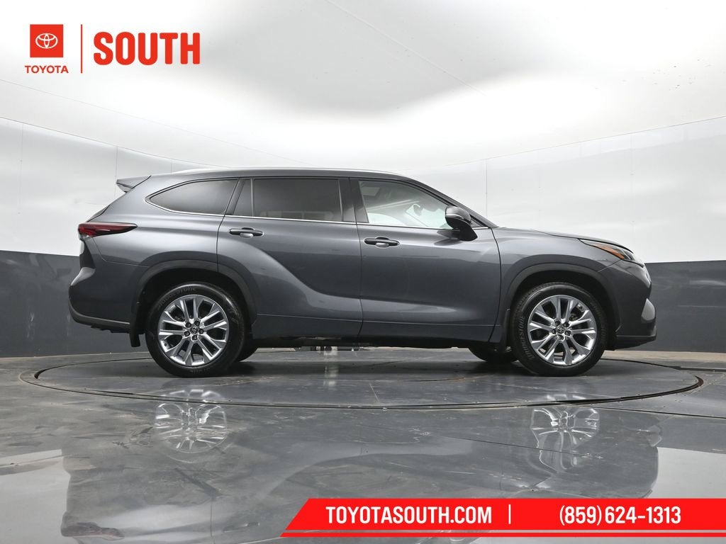 2025 Toyota Highlander Limited