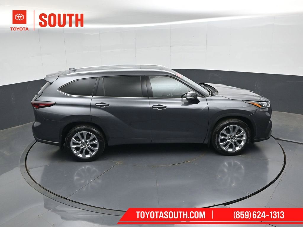 2025 Toyota Highlander Limited