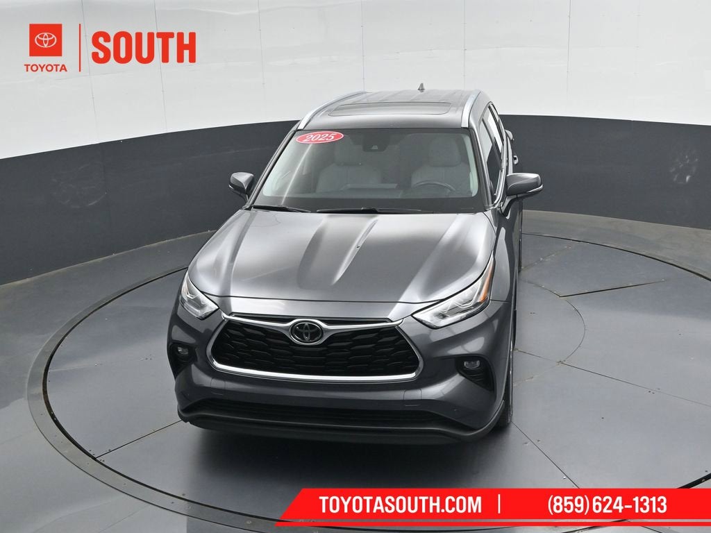 2025 Toyota Highlander Limited