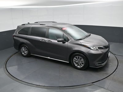 2023 Toyota Sienna XLE 7 Passenger